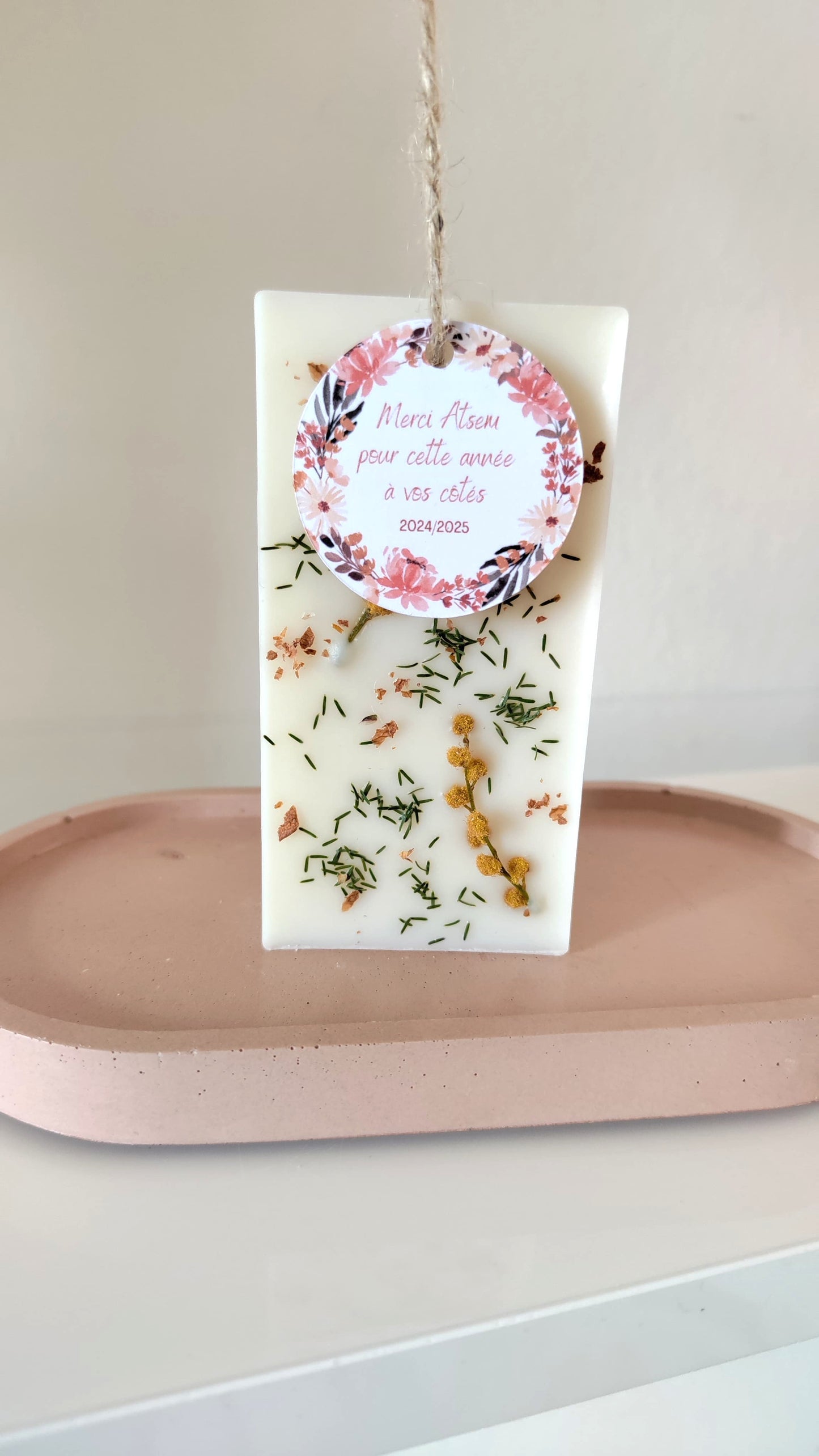 Suspension artisanale parfumée | Tablette de cire parfumée | Cadeau remerciement | Fête des mères | Cadeau Maîtresse | Nounou | Atsem |