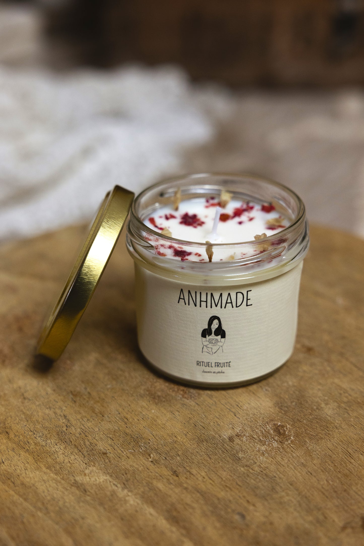 Bougie artisanale parfumée pot confiture | Bougie fleurie | Cire de soja naturelle | Idée cadeau anniversaire | Noël | Fête des mères